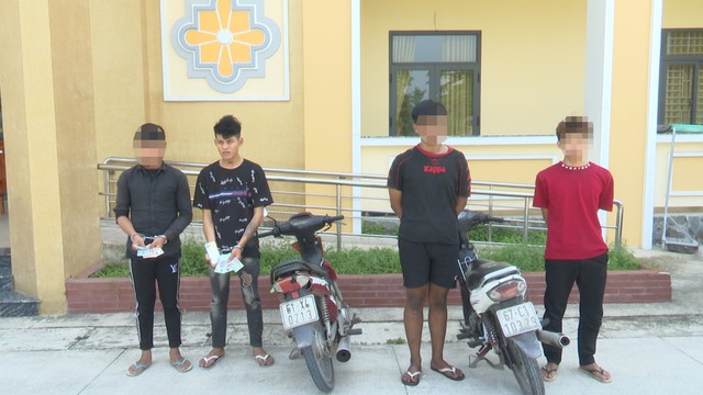 Bắt đối tượng vừa ra t&ugrave; đ&atilde; cầm đầu nh&oacute;m cướp t&agrave;i sản - Ảnh 1.