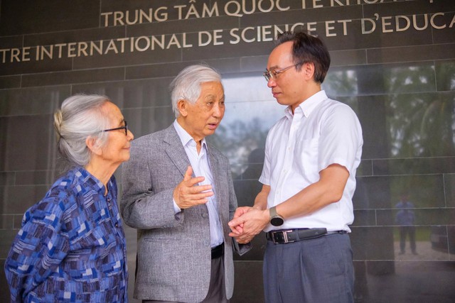 Một ng&agrave;y ở ICISE - nơi văn h&oacute;a khoa học dần b&eacute;n rễ trong cộng đồng- Ảnh 2.