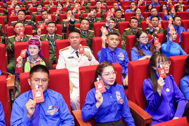 Gần 800 đại biểu tham dự Đại hội Đoàn TNCS Hồ Chí Minh lần thứ XIII - Ảnh 1.
