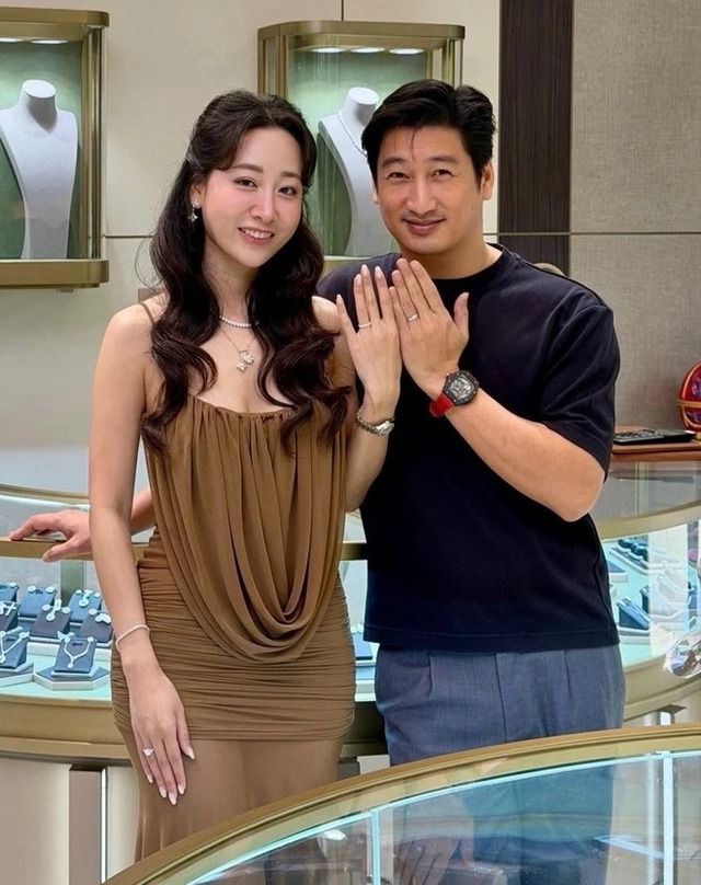 NSƯT Ngọc Quỳnh chuẩn bị kết hôn lần 3 với bạn gái kém 7 tuổi - Ảnh 1.