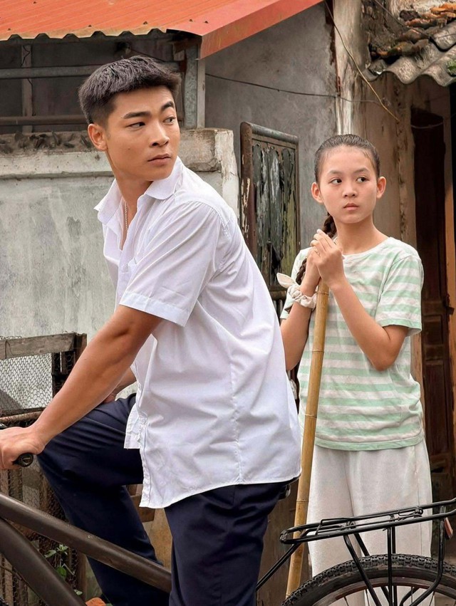 V&otilde; Ho&agrave;i Vũ - con trai "Vua b&atilde;i r&aacute;c" g&acirc;y sốt phim giờ v&agrave;ng - Ảnh 1.