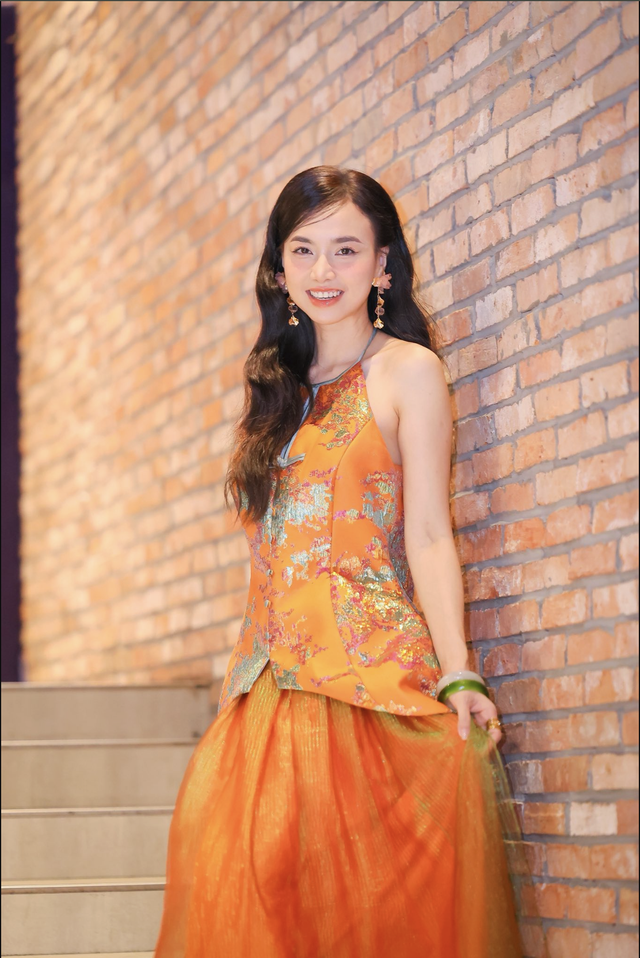 Hoa kh&ocirc;i T&acirc;y Đ&ocirc; từng l&agrave; thủ khoa B&aacute;o ch&iacute;, cuộc sống tuổi 42 đ&aacute;ng ngưỡng mộ - Ảnh 2.