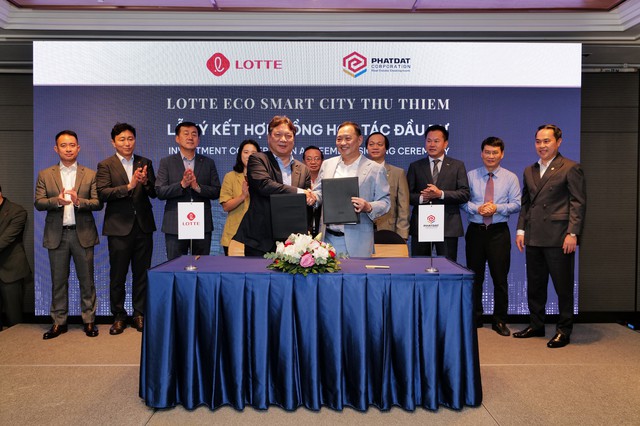 Lotte v&agrave; Ph&aacute;t Đạt ch&iacute;nh thức k&yacute; kết hợp t&aacute;c đầu tư dự &aacute;n Lotte Eco Smart City Thu Thiem - Ảnh 1.
