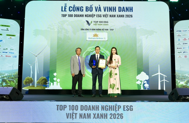 Vietnam Airlines hai năm li&ecirc;n tiếp v&agrave;o Top 10 Doanh nghiệp ESG Việt Nam Xanh - Ảnh 2.
