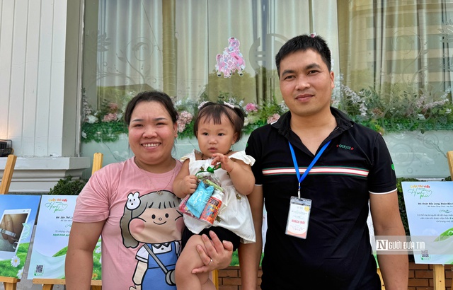 Ng&agrave;y Gia đ&igrave;nh Việt Nam: Nhiều cặp vợ chồng x&uacute;c động kể về h&agrave;nh tr&igrave;nh mong con- Ảnh 3.