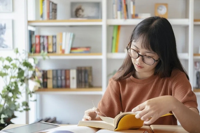 Thói quen lành mạnh giúp duy trì sức khỏe, làm chậm quá trình lão hóa sau tuổi 60 - Ảnh 6.