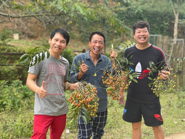 Nam NSƯT có giọng hát nội lực, trải qua đổ vỡ, U60 tận hưởng cuộc sống bình yên giữa núi đồi - Ảnh 2.