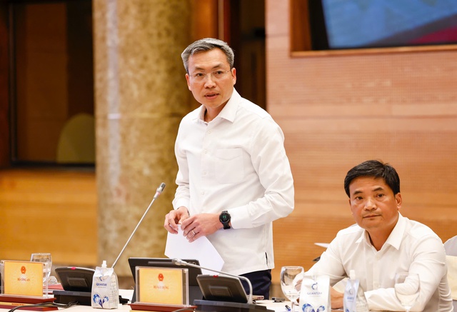 Ch&aacute;nh Văn ph&ograve;ng Bộ C&ocirc;ng an th&ocirc;ng tin việc xử l&yacute; loạt website phim, b&oacute;ng đ&aacute; lậu- Ảnh 1.