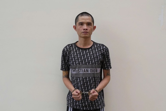 Bắt Nguyễn Ngọc Sơn cầm đầu đường d&acirc;y chế tạo, mua b&aacute;n v&agrave; t&agrave;ng trữ tr&aacute;i ph&eacute;p vũ kh&iacute; qu&acirc;n dụng - Ảnh 2.