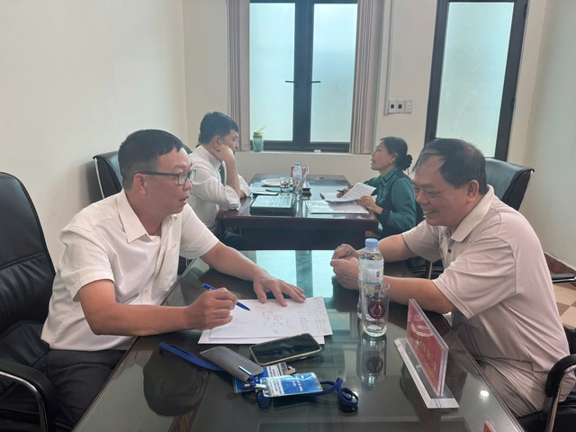 Hải Phòng: Đưa pháp luật đến gần dân từ những buổi tư vấn miễn phí- Ảnh 2. Hải Phòng: Đưa pháp luật đến gần dân từ những buổi tư vấn miễn phí- Ảnh 2.