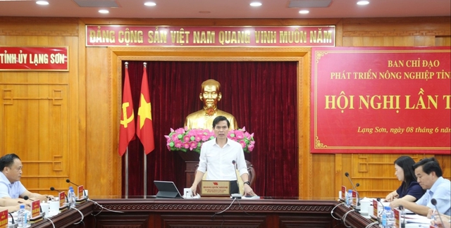 Bí thư Lạng Sơn đề nghị họp định kỳ, đột xuất để gỡ khó cho nông nghiệp- Ảnh 4. Bí thư Lạng Sơn đề nghị họp định kỳ, đột xuất để gỡ khó cho nông nghiệp- Ảnh 4.