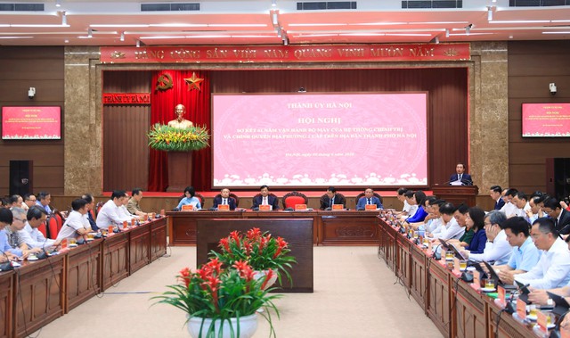 Hà Nội vận hành chính quyền 2 cấp: Gần dân, sát cơ sở, chuyển từ quản lý sang quản trị- Ảnh 2. Hà Nội vận hành chính quyền 2 cấp: Gần dân, sát cơ sở, chuyển từ quản lý sang quản trị- Ảnh 2.