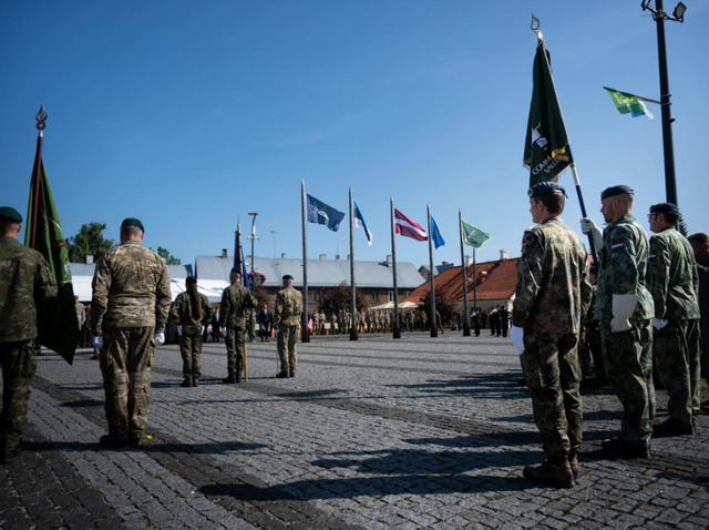 NATO củng cố sườn Đông với cơ cấu chỉ huy mới- Ảnh 1.
