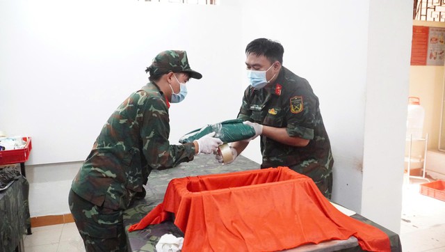 Phát hiện thêm nhiều hài cốt và di vật tại Công viên Lê Thị Riêng- Ảnh 1.