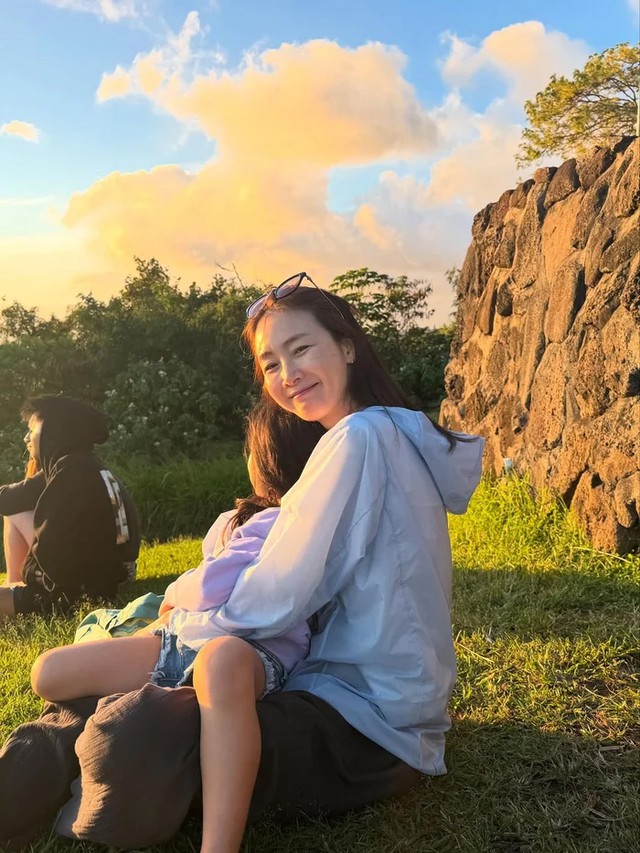 "Nữ hoàng nước mắt" Choi Ji Woo ở tuổi 51 với diện mạo gây ngỡ ngàng- Ảnh 5.