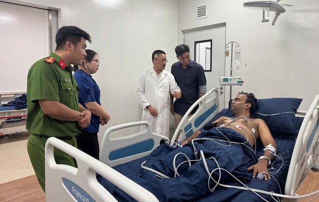 An Giang hỗ trợ nạn nhân vụ lật ca nô, yêu cầu xử lý nghiêm trách nhiệm nếu có sai phạm- Ảnh 4.