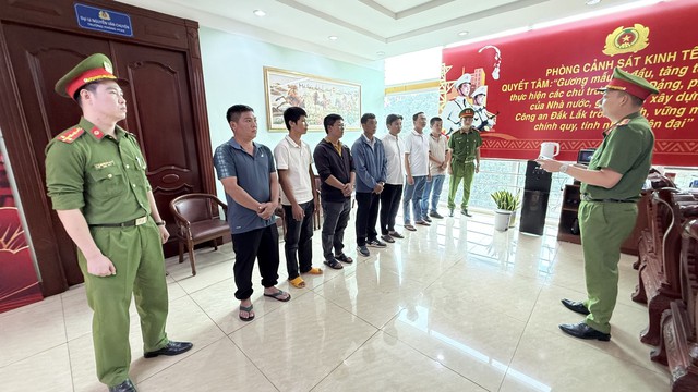 Khởi tố 8 đối tượng trong vụ nhận, đưa hối lộ tại trạm chăn nuôi và thú y- Ảnh 1.