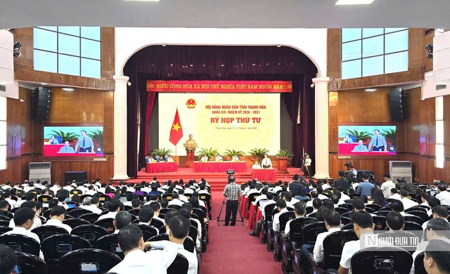 Thiếu 9.000 giáo viên, điểm nghẽn lớn nhất của giáo dục Thanh Hóa - Ảnh 2.