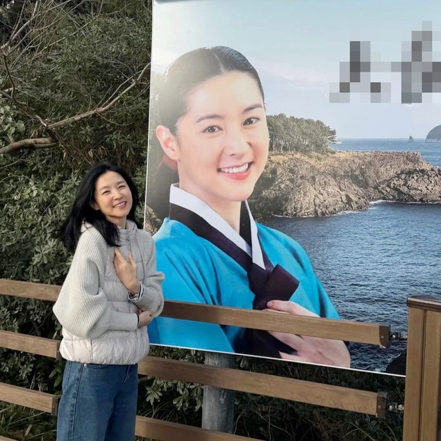 Hôn nhân viên mãn bên chồng doanh nhân hơn 20 tuổi của "Nàng Dae Jang Geum" Lee Young Ae- Ảnh 4.
