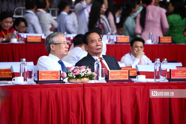 Tổng Bí thư, Chủ tịch nước Tô Lâm dự lễ kỷ niệm 50 năm Ngày thành phố Sài Gòn - Gia Định vinh dự mang tên Chủ tịch Hồ Chí Minh - Ảnh 6.