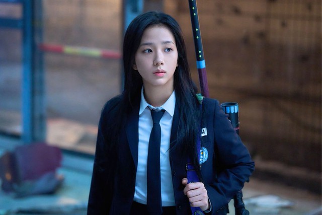 Jisoo (BlackPink) được khuyên dừng đóng phim - Ảnh 3.