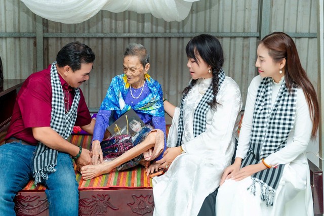 Nghệ nh&acirc;n Hồ Thị Thanh Hương: Tri &acirc;n kh&ocirc;ng chỉ l&agrave; tr&aacute;ch nhiệm m&agrave; c&ograve;n l&agrave; đạo l&yacute; - Ảnh 2.