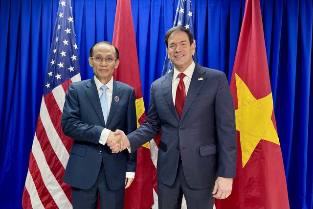Bộ trưởng Ngoại giao L&ecirc; Ho&agrave;i Trung gặp Ngoại trưởng Hoa Kỳ Marco Rubio - Ảnh 1.