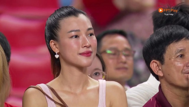 MC Hoàng Oanh lên tiếng khi lộ hint hẹn hò bên bạn trai mới? - Ảnh 3.