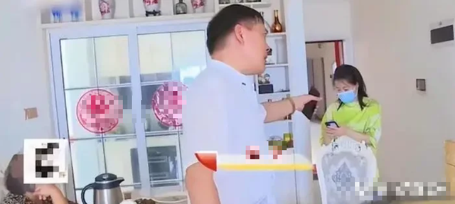 C&ocirc; g&aacute;i trẻ hẹn h&ograve; với 8 người đ&agrave;n &ocirc;ng c&ugrave;ng l&uacute;c, m&agrave;n "lật mặt" sau khi bị ph&aacute;t hiện g&acirc;y x&ocirc;n xao - Ảnh 1.