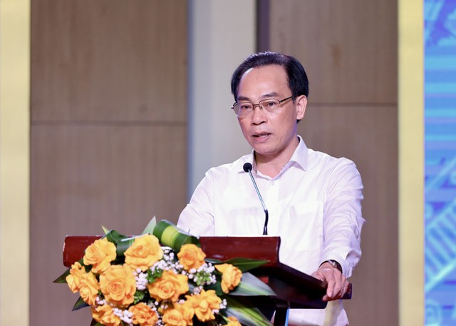 Bộ trưởng Bộ GD&ĐT: Phải xử l&yacute; nghi&ecirc;m sai phạm để lấy lại sự c&ocirc;ng bằng v&agrave; độ tin cậy của kỳ thi - Ảnh 1.