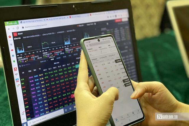 Đầu tư chứng khoán không nhất thiết phải là một “nghề tay trái”- Ảnh 2.