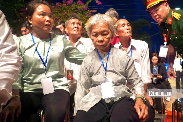 Xúc động cầu truyền hình "Đi tìm đồng đội - Sao sáng dẫn đường" tri ân các anh hùng liệt sĩ- Ảnh 3.
