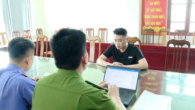 Khởi tố chủ phòng khám răng giả danh bác sĩ để trục lợi hàng tỷ đồng - Ảnh 1.