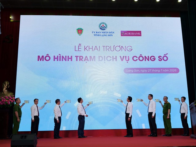 Lạng Sơn khai trương mô hình “Trạm dịch vụ công số”: Đưa AI đến gần người dân, mở lối cải cách hành chính - Ảnh 1.