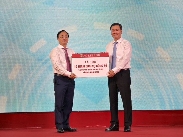 Lạng Sơn khai trương mô hình “Trạm dịch vụ công số”: Đưa AI đến gần người dân, mở lối cải cách hành chính - Ảnh 3.