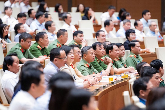 Quy định mới của Trung ương về 19 điều đảng vi&ecirc;n kh&ocirc;ng được l&agrave;m - Ảnh 2.