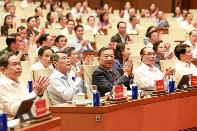 Hội nghị to&agrave;n quốc qu&aacute;n triệt v&agrave; triển khai thực hiện Nghị quyết Hội nghị Trung ương 3 - Ảnh 1.