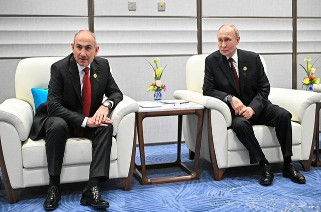 Thủ tướng Armenia Pashinyan điện đàm với Tổng thống Nga Putin, nêu bật một vấn đề - Ảnh 1.