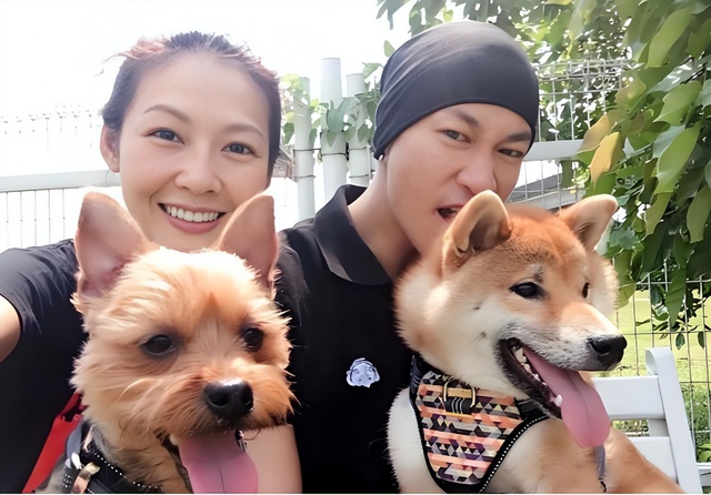 Tuổi 51 vẫn được săn đón của "Lương Sơn Bá ấn tượng nhất màn ảnh" - Ảnh 5.