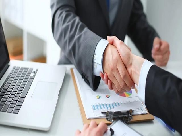 Chuyện cảm ơn và hoa hồng - Ảnh 1.