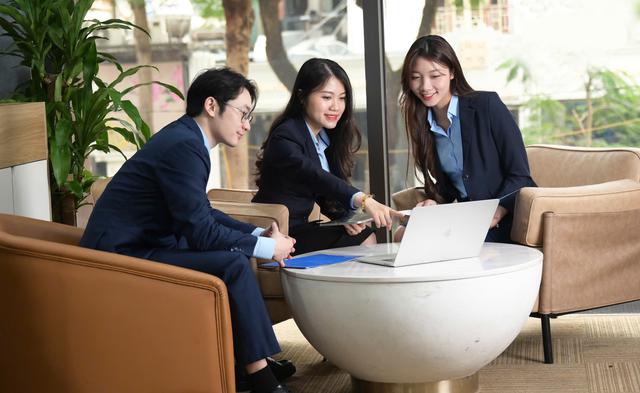 Doanh thu 6 tháng đầu năm của Bảo Việt vượt 32.000 tỷ đồng, tăng 9,2%- Ảnh 1.