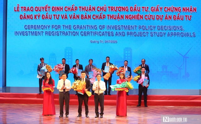 B&iacute; thư Tỉnh ủy Quảng Trị: Kh&ocirc;ng để tiềm năng chỉ dừng lại ở tiềm năng, mở kh&ocirc;ng gian ph&aacute;t triển mới- Ảnh 4.