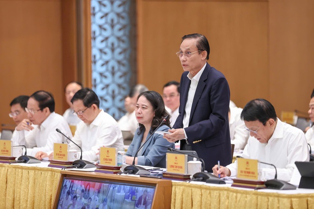 Bộ trưởng các bộ "hiến kế" tháo gỡ điểm nghẽn, thúc đẩy tăng trưởng 6 tháng cuối năm - Ảnh 4.
