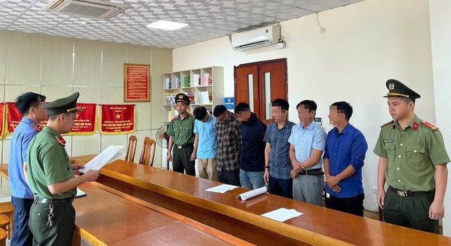 L&agrave;m giả kết quả th&iacute; nghiệm vật liệu x&acirc;y dựng, 6 người bị khởi tố - Ảnh 1.