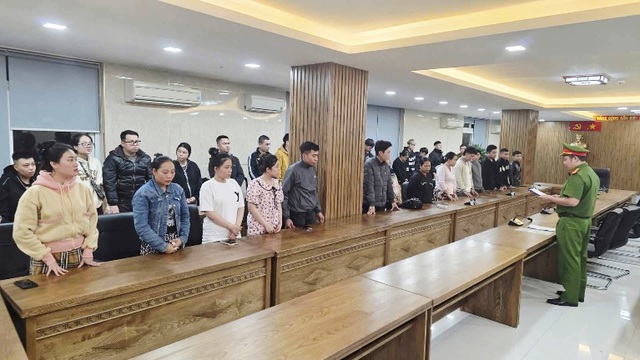Triệt phá đường dây "rửa tiền" quy mô hơn 67.000 tỷ đồng, có sự tiếp tay của nhân viên ngân hàng - Ảnh 1.