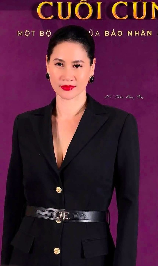 "Chị đại phản diện của màn ảnh Việt": U50 làm mẹ đơn thân- Ảnh 2.