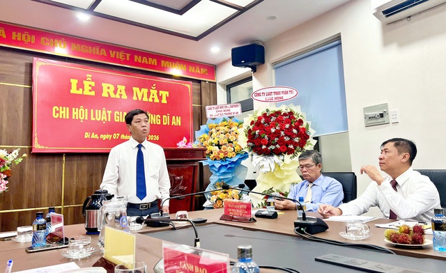 Tp.Hồ Ch&iacute; Minh: Ra mắt chi hội luật gia phường Dĩ An - Ảnh 2.