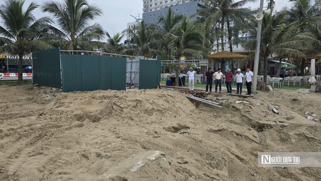 Nước màu đen chảy ra biển Sầm Sơn khi du khách đang tắm: Nguyên nhân và hướng khắc phục- Ảnh 4.