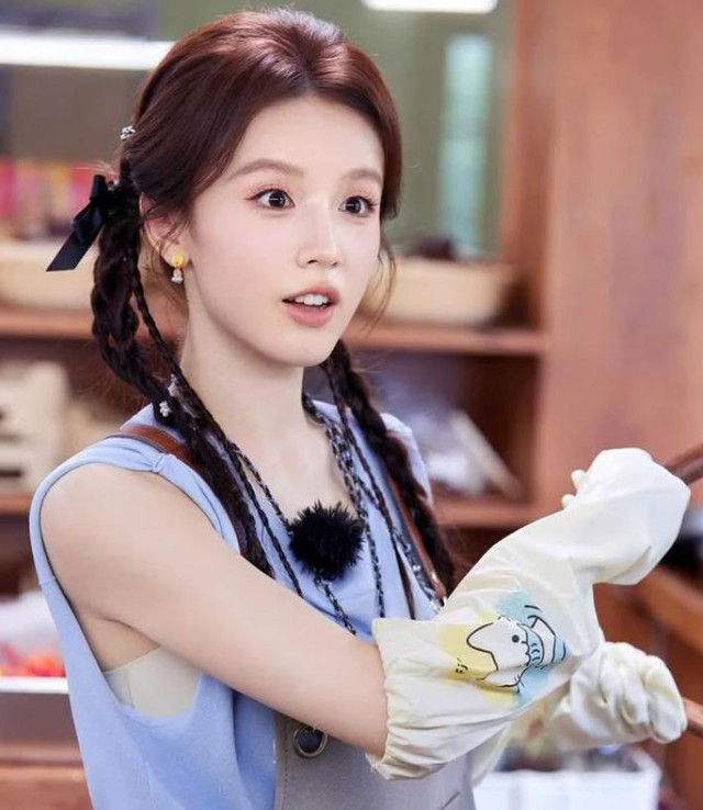 Mỹ nhân sinh năm 1997 bị gạch tên khỏi show thực tế - Ảnh 1.
