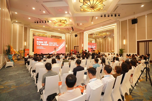 Công ty Công nghệ Intech: Mang hệ sinh thái Người Quan Sát đồng hành cùng các diễn đàn, hội thảo kinh tế Việt Nam - Ảnh 3.